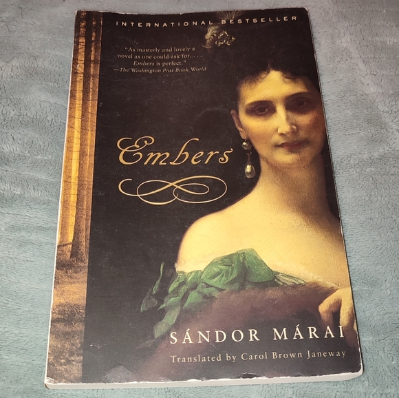 Book Embers by Sándor Márai Paperback Bestseller Austria Hungary Empire - Picture 1 of 8